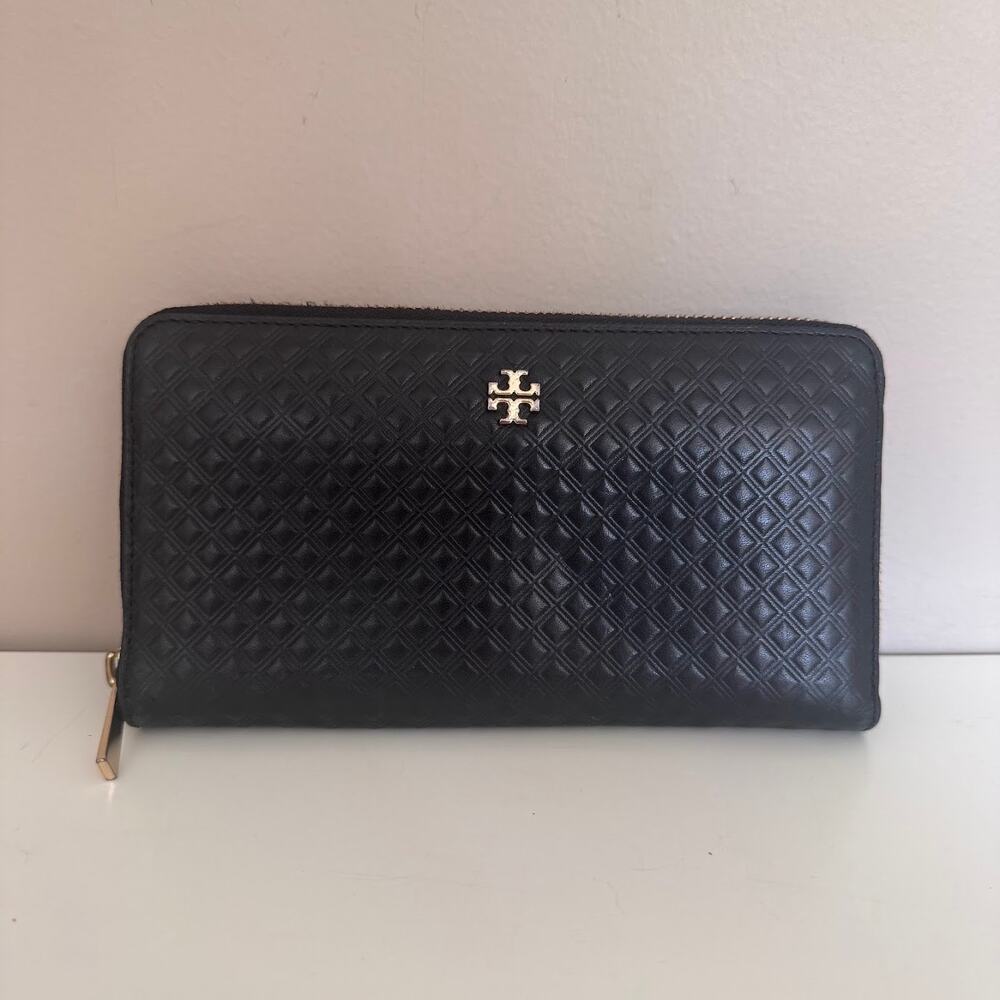 Tory Burch Black Marion Embossed Leather Continental Zip-Around Wallet Quilted